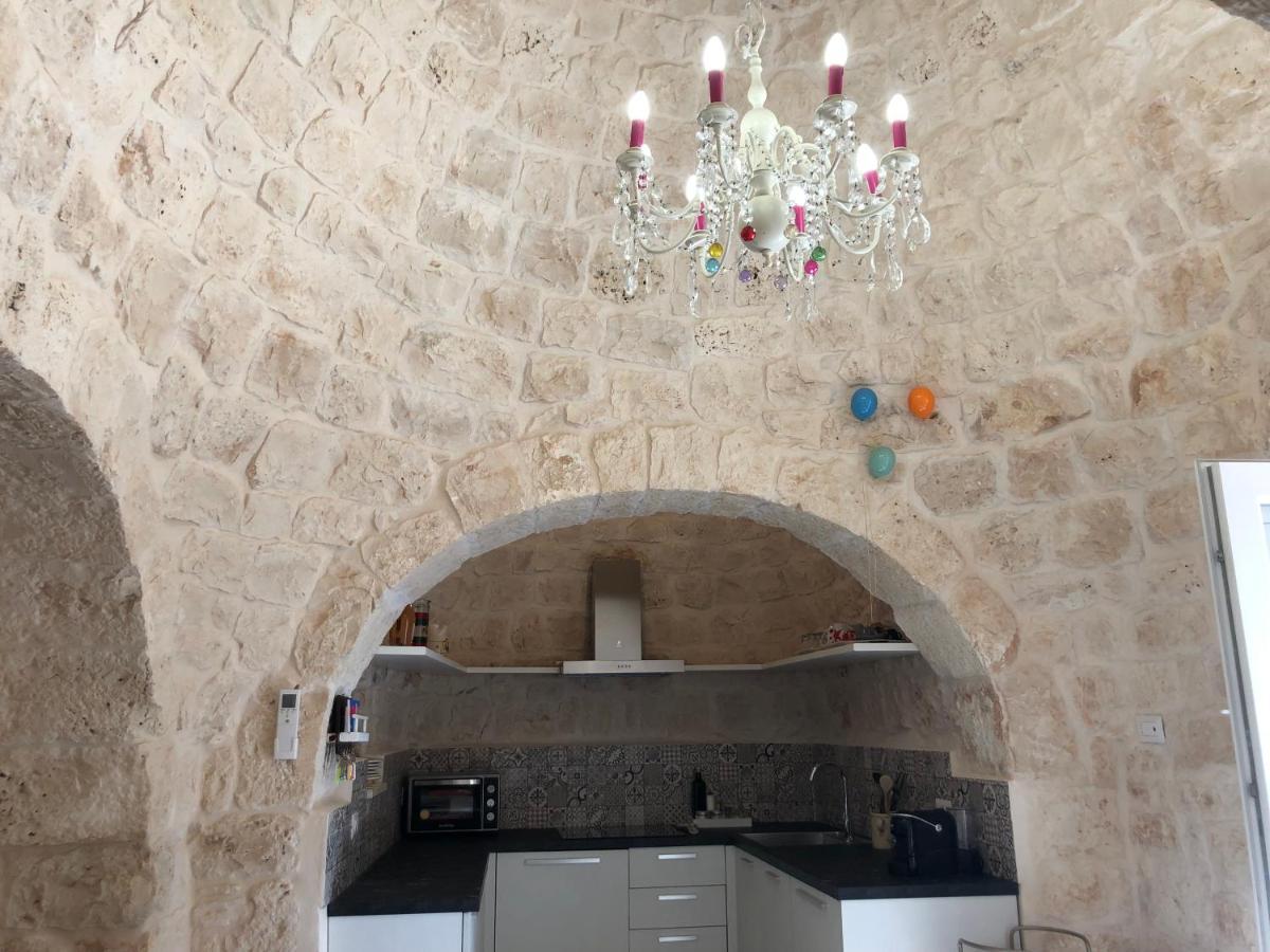 Trullo Dell' Edera Con Piscina Privata Apartment Alberobello Luaran gambar
