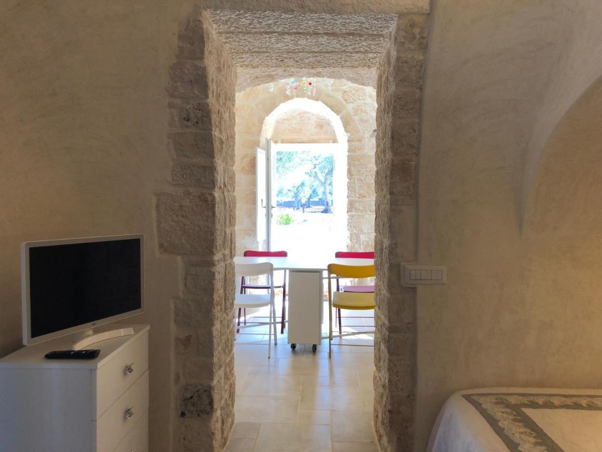 Trullo Dell' Edera Con Piscina Privata Apartment Alberobello Luaran gambar