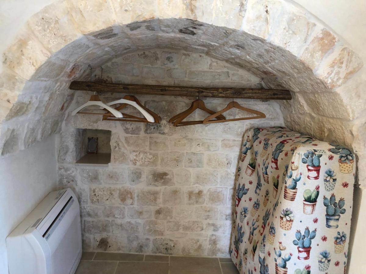 Trullo Dell' Edera Con Piscina Privata Apartment Alberobello Luaran gambar