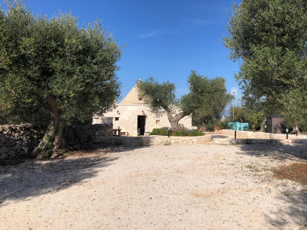 Trullo Dell' Edera Con Piscina Privata Apartment Alberobello Luaran gambar