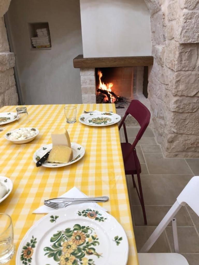 Trullo Dell' Edera Con Piscina Privata Apartment Alberobello Luaran gambar