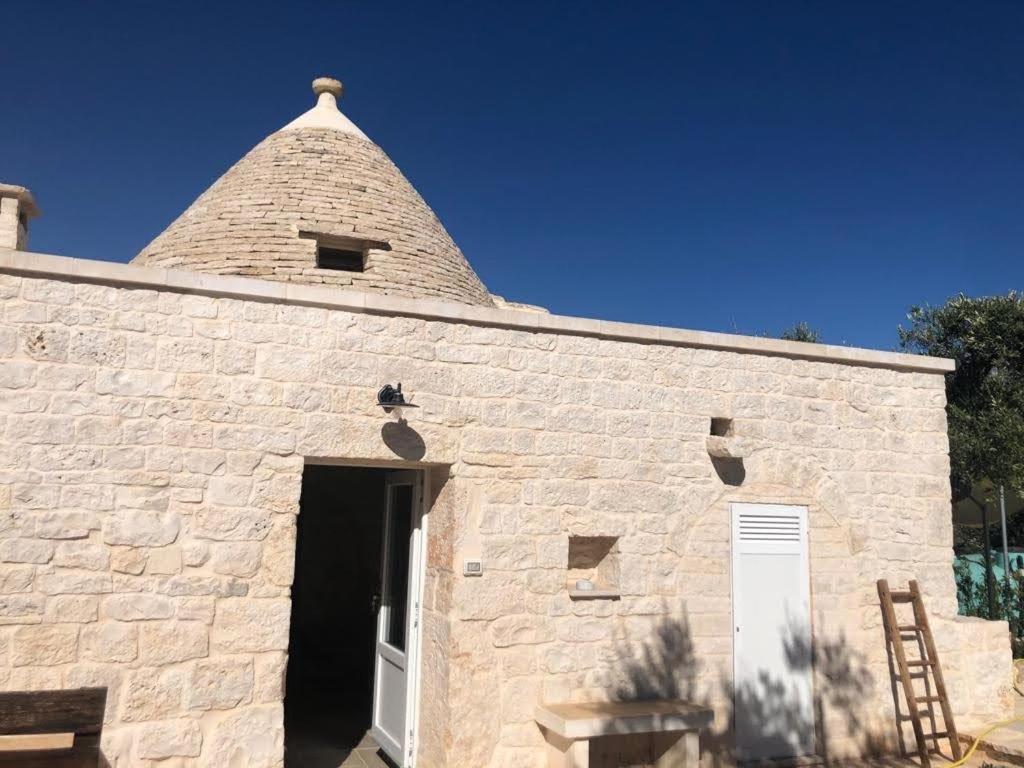 Trullo Dell' Edera Con Piscina Privata Apartment Alberobello Luaran gambar